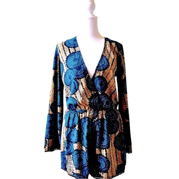 ILLA ILLA Blue Y2K Romper Shorts Retro Rocker-Style Bell Sleeve 90's Size Small - Picture 6 of 11